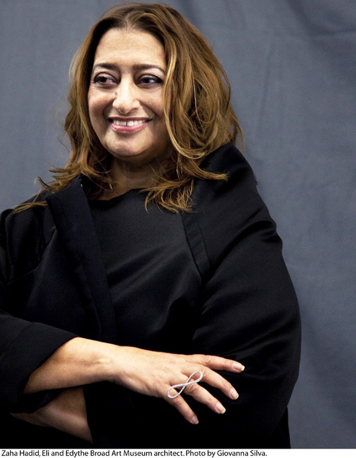 Biographi of Zaha Hadid Biographie Biografia